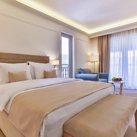 Hotel Crown Budva Kültér fotó